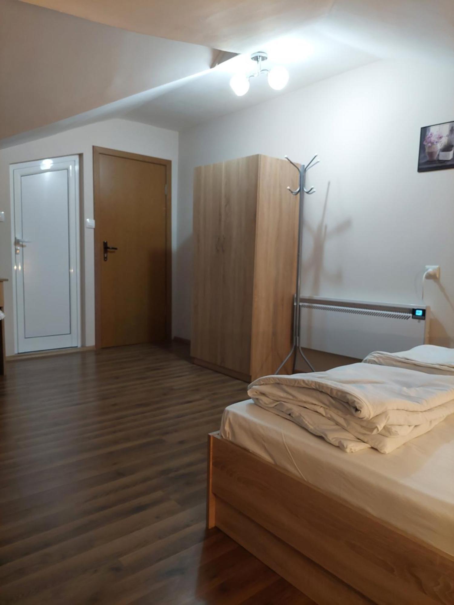 Дом Бакалски-Кмета Narechenski Bani Zimmer foto